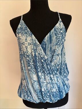NEW MAHINA sexy tank blouse MAUI boutique women’s M